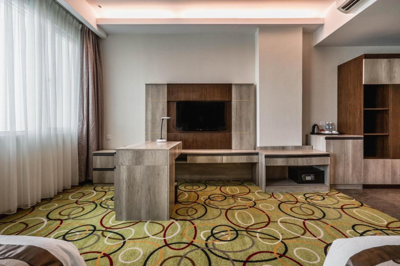 Ano Hotel Мири Экстерьер фото